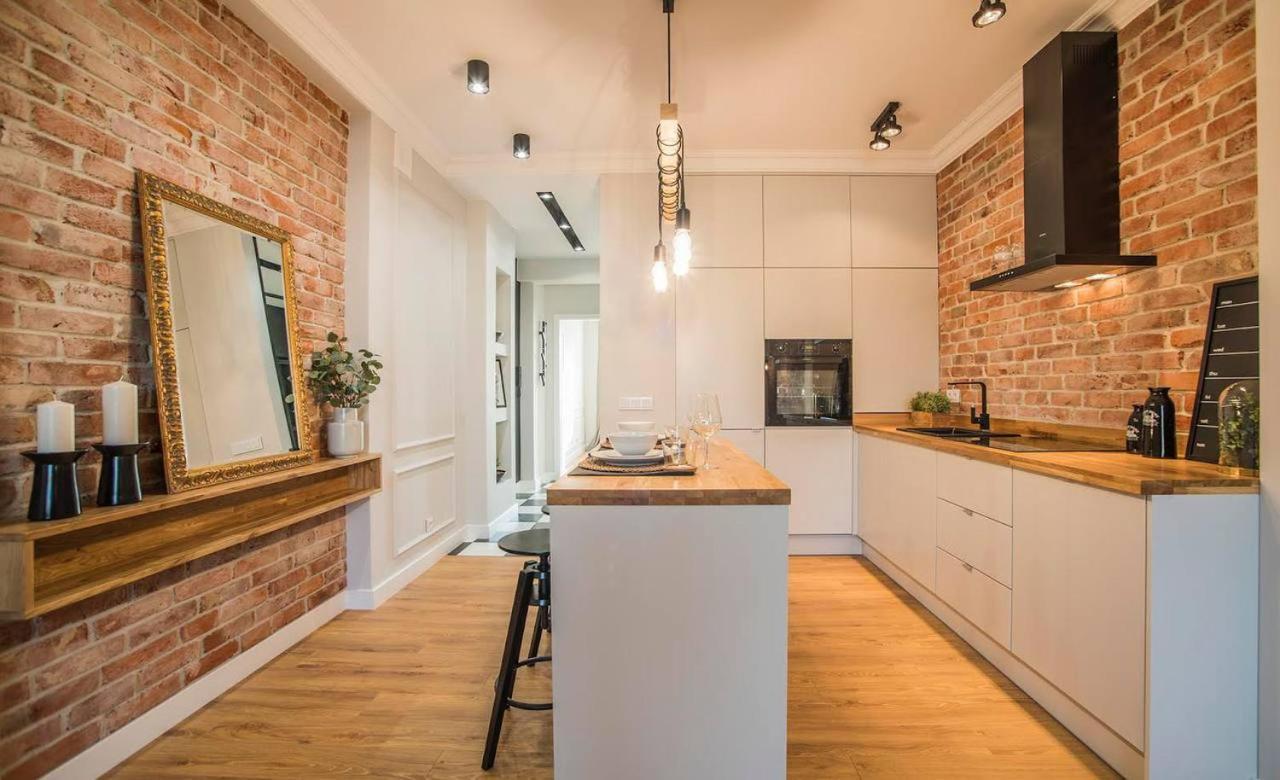 Modern Flat In The Centre - By Hik Warszawa